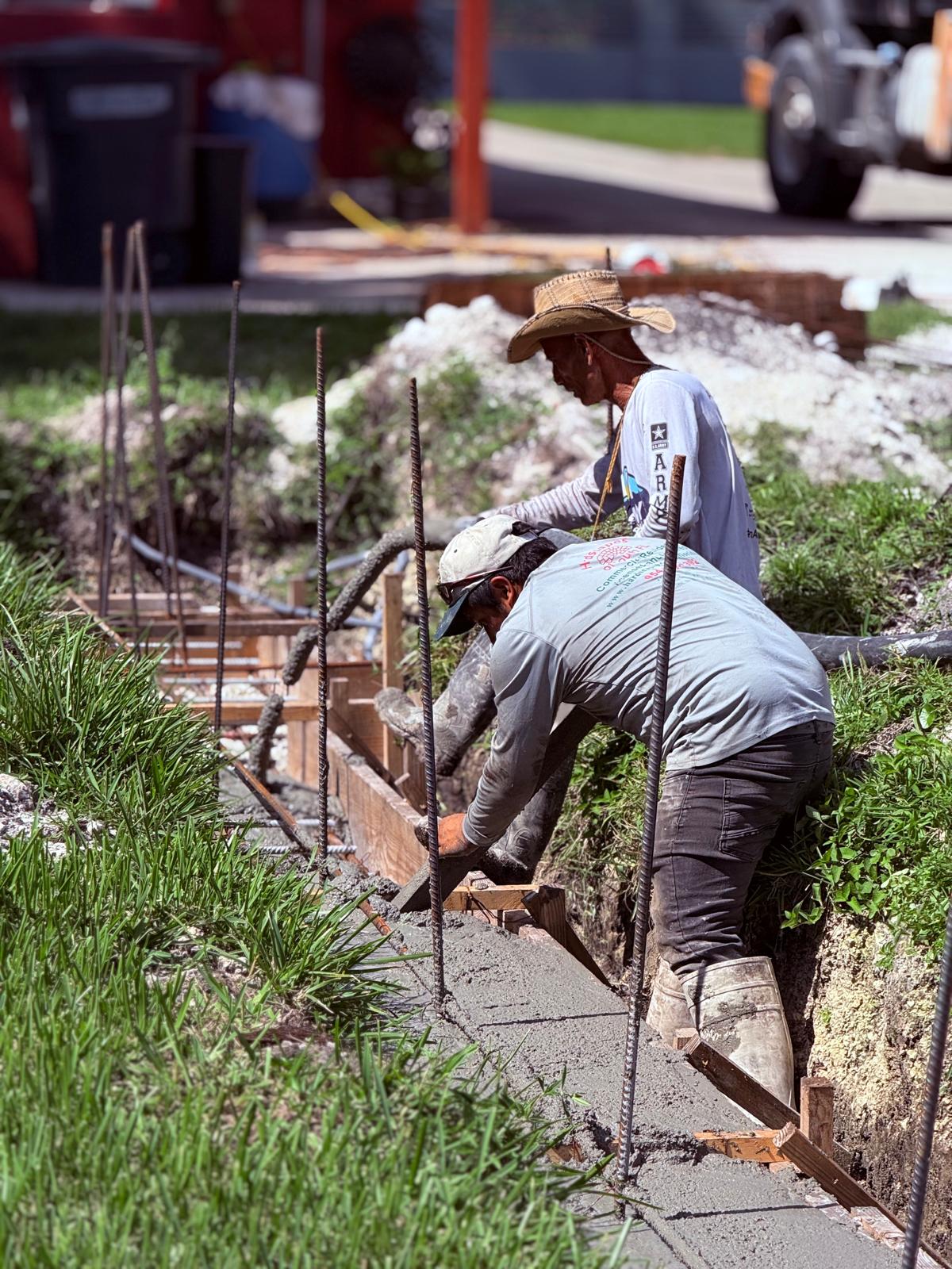 Concrete pour team - LMV Construction